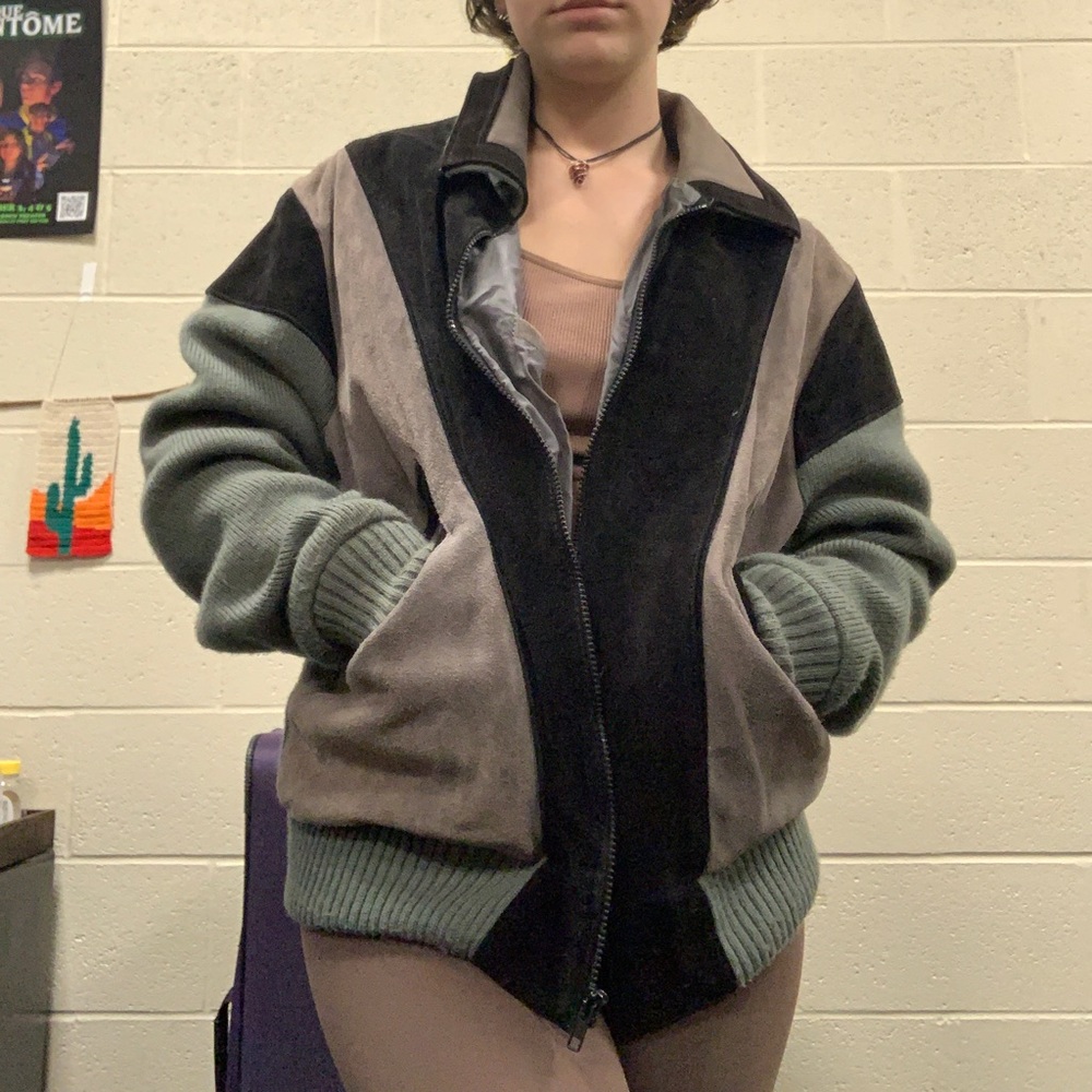 Bomber jacket